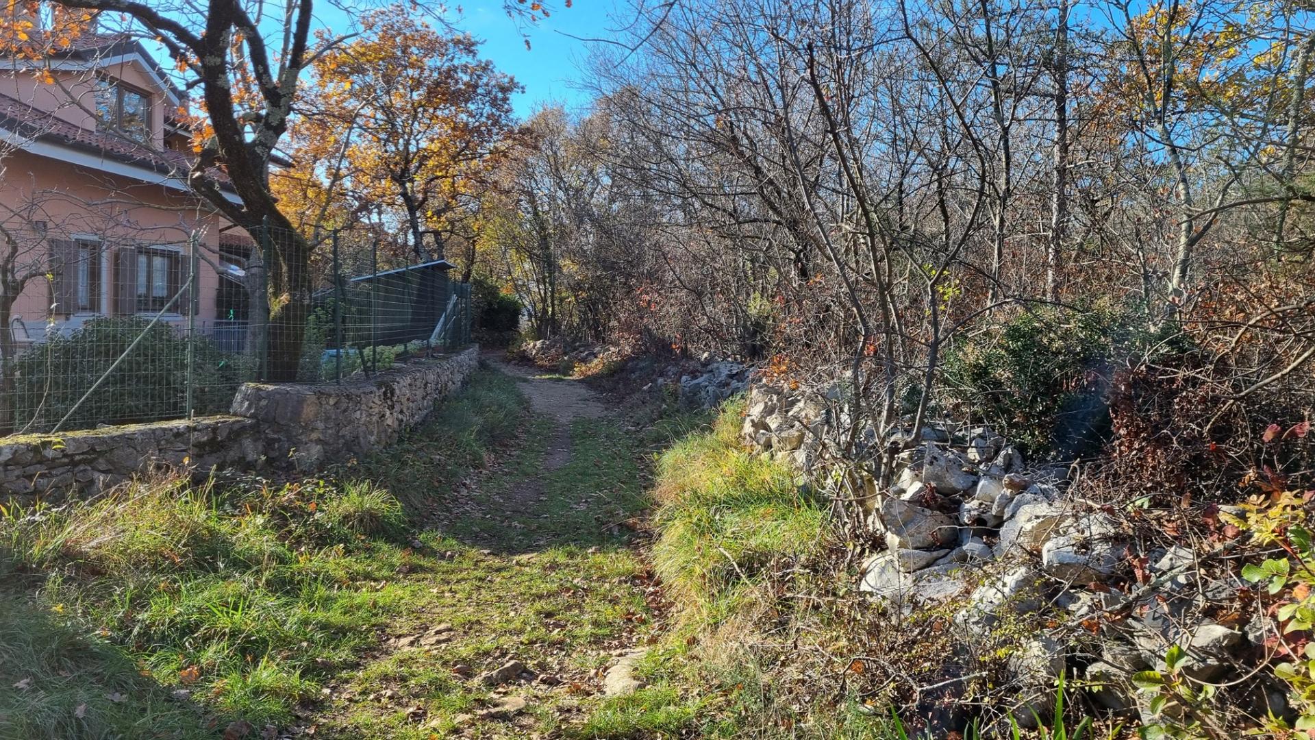 Abitato di Visogliano - Anello Slivia, Malchina, Visogliano Image