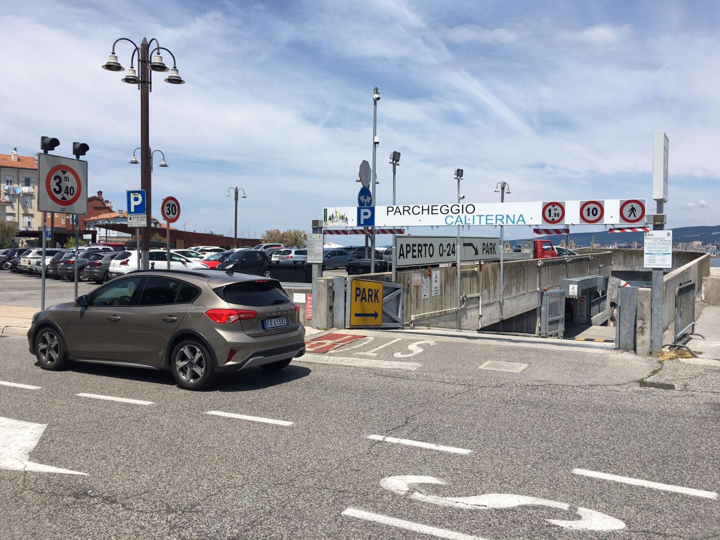 Parcheggio Piazza della Caliterna - Muggia Image